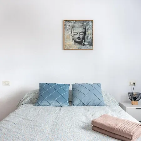 Apartamento En Barrio Tipico: Experiencia Local. Апартаменты Адехе